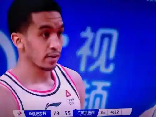 飞虎防守阵容怎么搭配(忠义骑飞熊军最强阵容搭配)插图