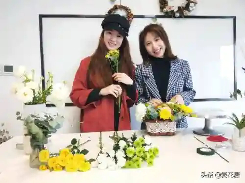 新赛季花环怎么搭配阵容(pk赛季s5 t0阵容)插图