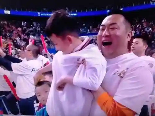 飞虎防守阵容怎么搭配(忠义骑飞熊军最强阵容搭配)插图4