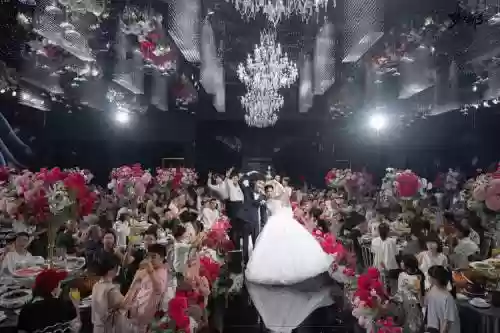 豪华结婚阵容插图
