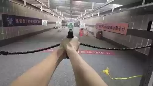 第一人称手持武器插图