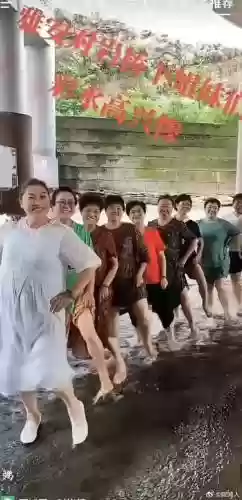 大妈最强阵容搭配，大妈最强形态插图1
