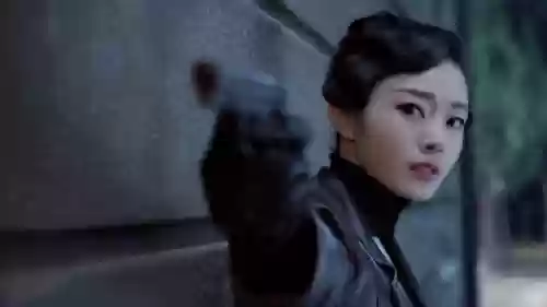 明星枪战武器大全图片，明星拿枪剧照插图1
